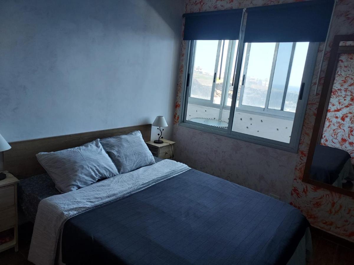 Apartment On The Beach And Ocean Sounds Fasnia Exteriér fotografie